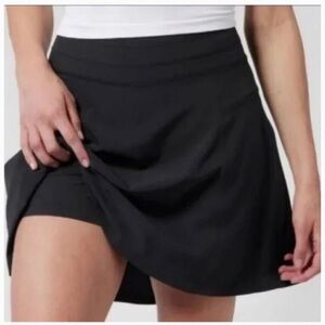 Athleta Size 8 All Day Skort Jupe Short All Day Black 249